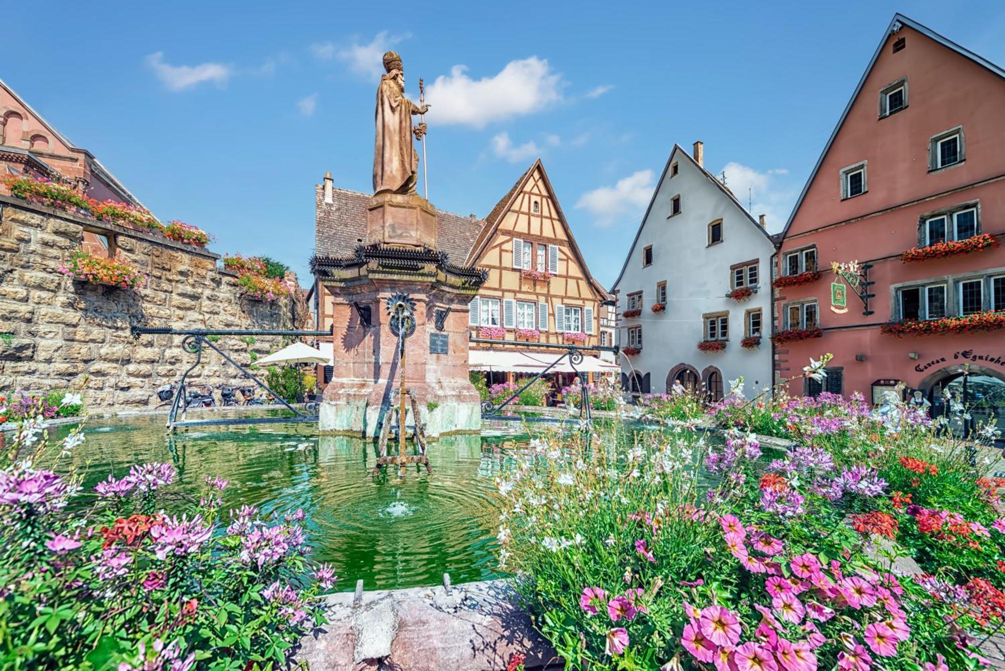 Hotel Colmar Vignes Эгишем Экстерьер фото